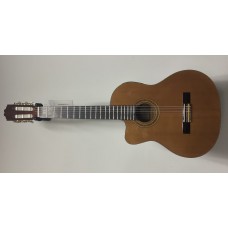 Guitare classique gauchère (usagé)
